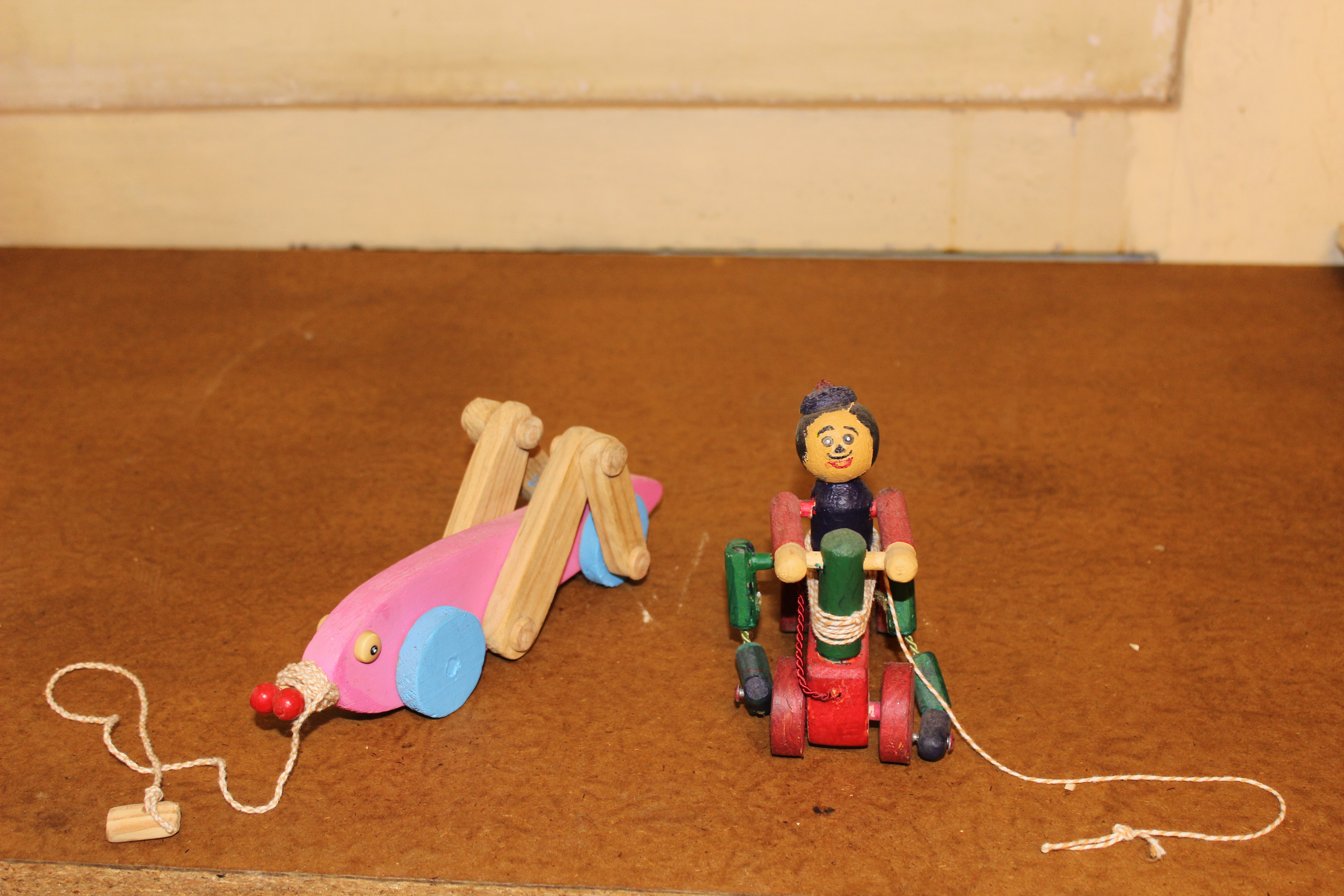 Brinquedos de madeira (brinquedos antigos)